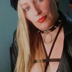 Emperatrizass live cam video preview