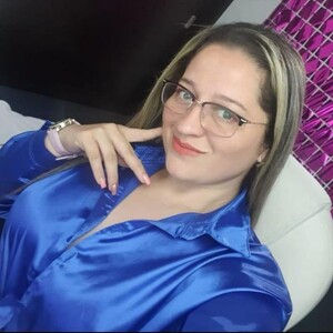 Alejamilf live cam video preview