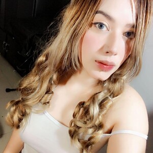 Amy_kix webcam profile - Brazilian
